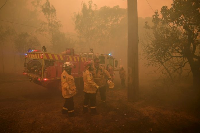 Incendios de Australia cubren a Sídney con humo naranja