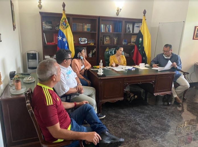 Gobernadora Laidy Gómez se reunió este martes con autoridades del gobierno nacional. Foto cortesía Dirci