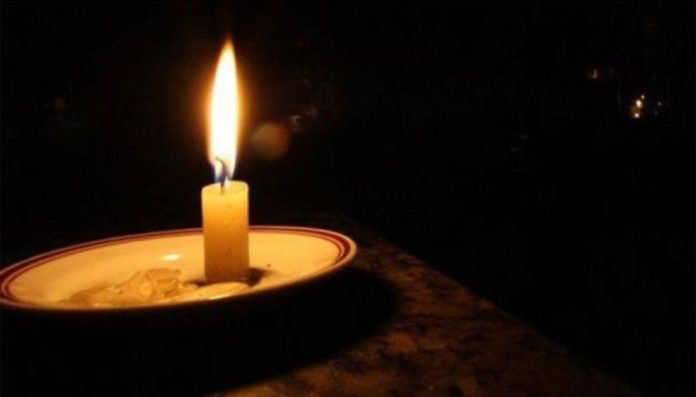 Ciudadanos reportaron más de 20 horas sin energía eléctrica en Lomas del Ávila