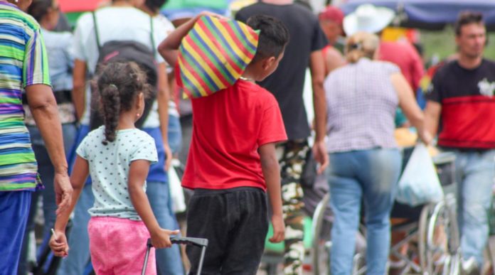 niños venezolanos perú