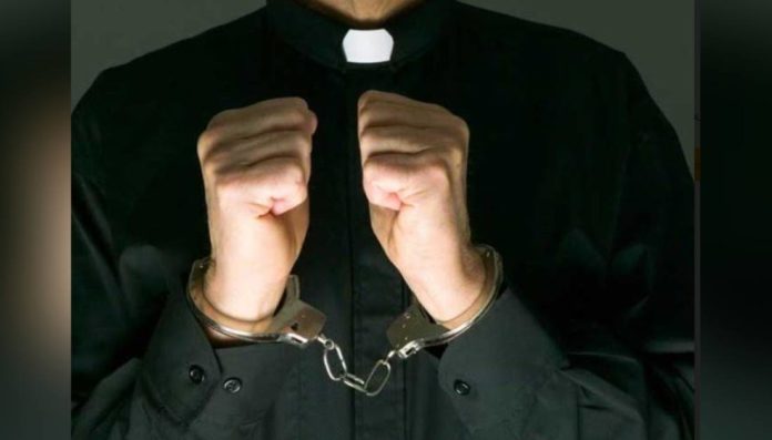 sacerdote-abuso-sexual