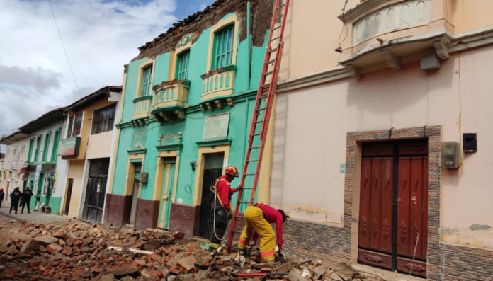 Ascienden a 8 los heridos y 124 las viviendas afectadas por sismos en Ecuador