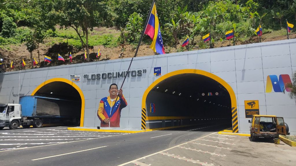Fachada del túnel Los Ocumitos sentido Maracay-Caracas. Foto: Mairen Dona