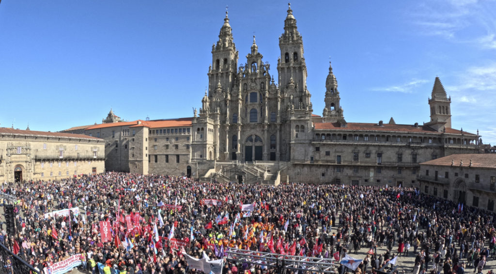Manifestación por la sanidad pública en Santiago de Compostela