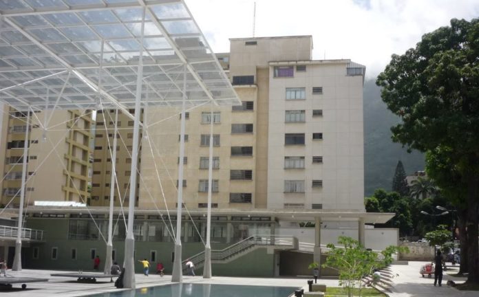 Según la Cámara Inmobiliaria de Venezuela (CIV), los rangos de negociación de precios de ventas de apartamentos y oficinas se ubican hoy en promedio en 25 %
