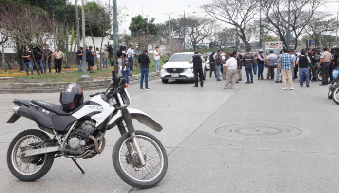 Asesinado en Ecuador fiscal que investigaba asalto de grupo armado a canal de televisión