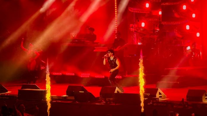 Yandel en concierto en el Poliedro de Caracas